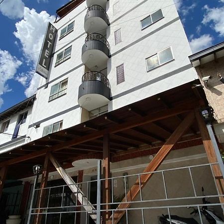 Hotel Gran Imperio Medellin Bagian luar foto