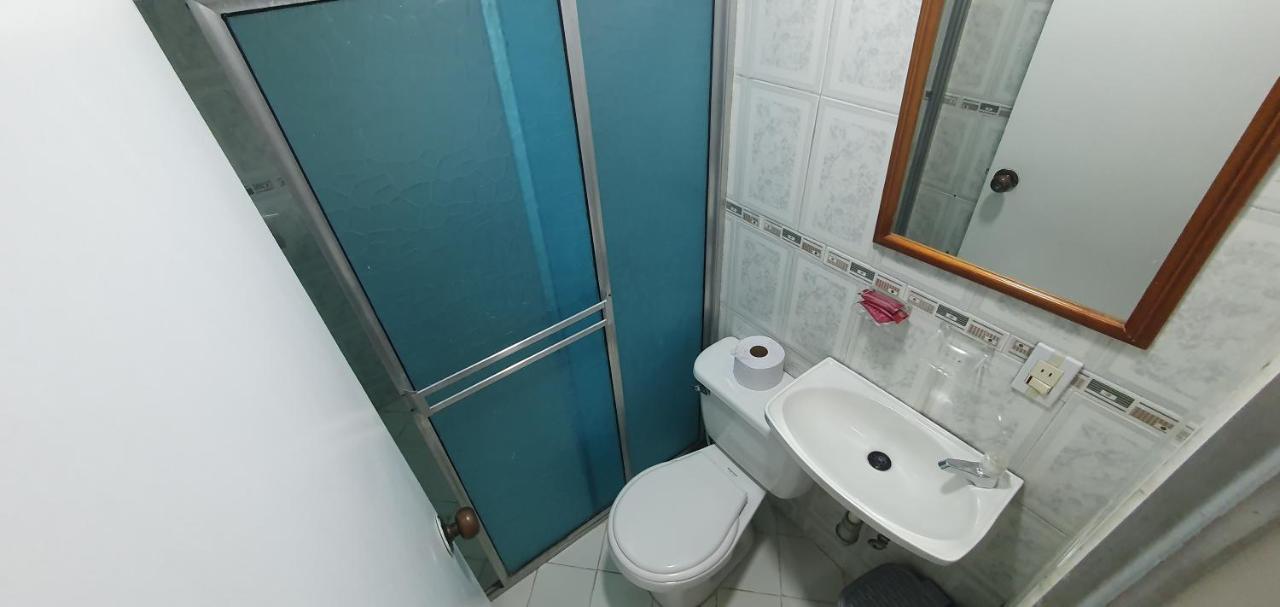 Hotel Gran Imperio Medellin Bagian luar foto