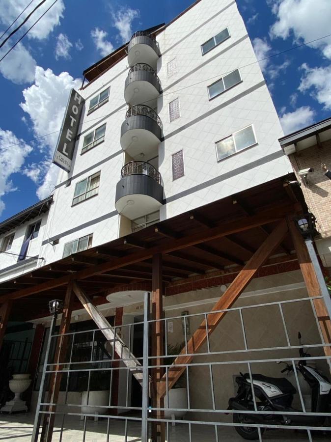 Hotel Gran Imperio Medellin Bagian luar foto